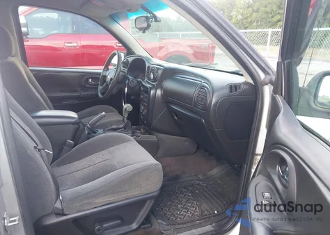 2005 Chevrolet Trailblazer Lt from USA, damaged, VIN 1GNDS13S952311315